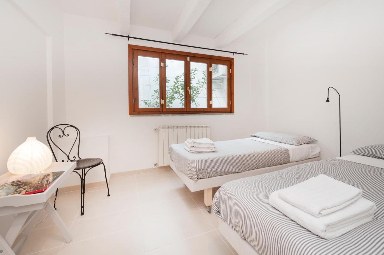 Apartment Charming Patio House In San Lorenzo Rom